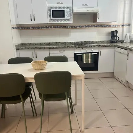 Hola La Fuente Apartment *